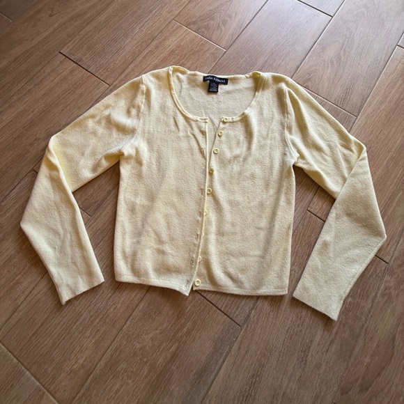 Pastel yellow cardigan Soho Apparel medium - Picture 1 of 7